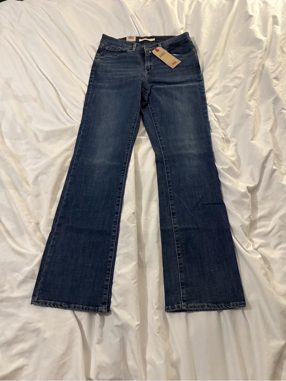 Levi’s classic bootcut jeans size 6 NWT